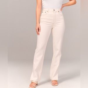 ABERCROMBIE & FITCH CURVE LOVE THE 90s STRAIGHT ULTRA HIGH RISE JEAN